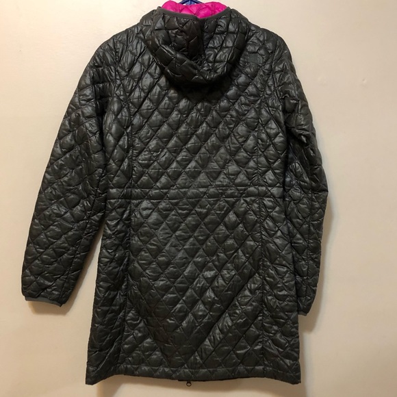 The North Face black Thermoball insulated puffer Parka small - Picture 4 of 9